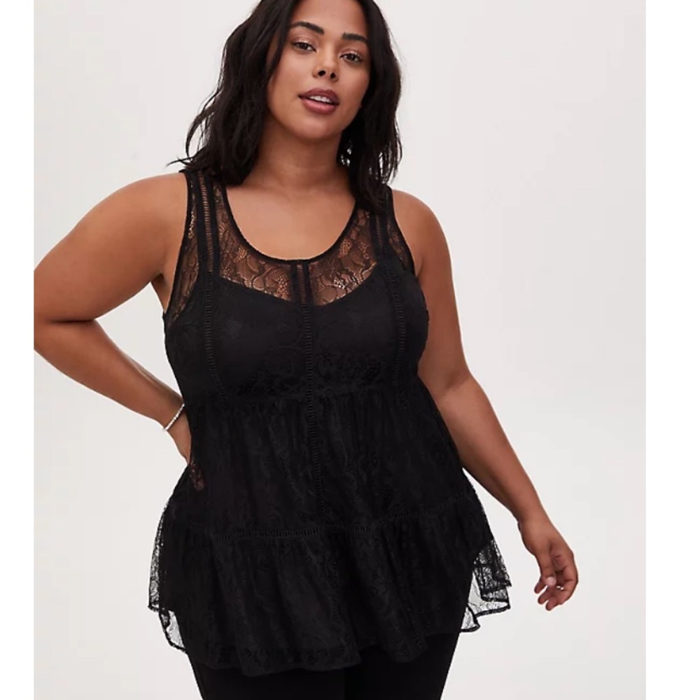 BLACK LACE TIERED TUNIC TANK by Torrid